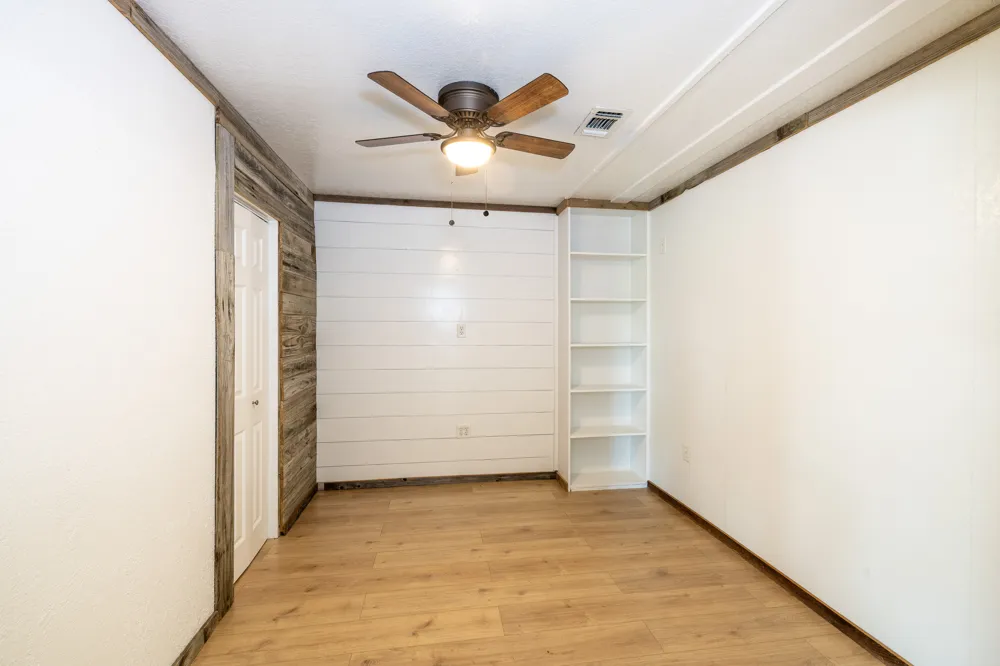 1229 State 304 Highway Gonzales, TX 78629