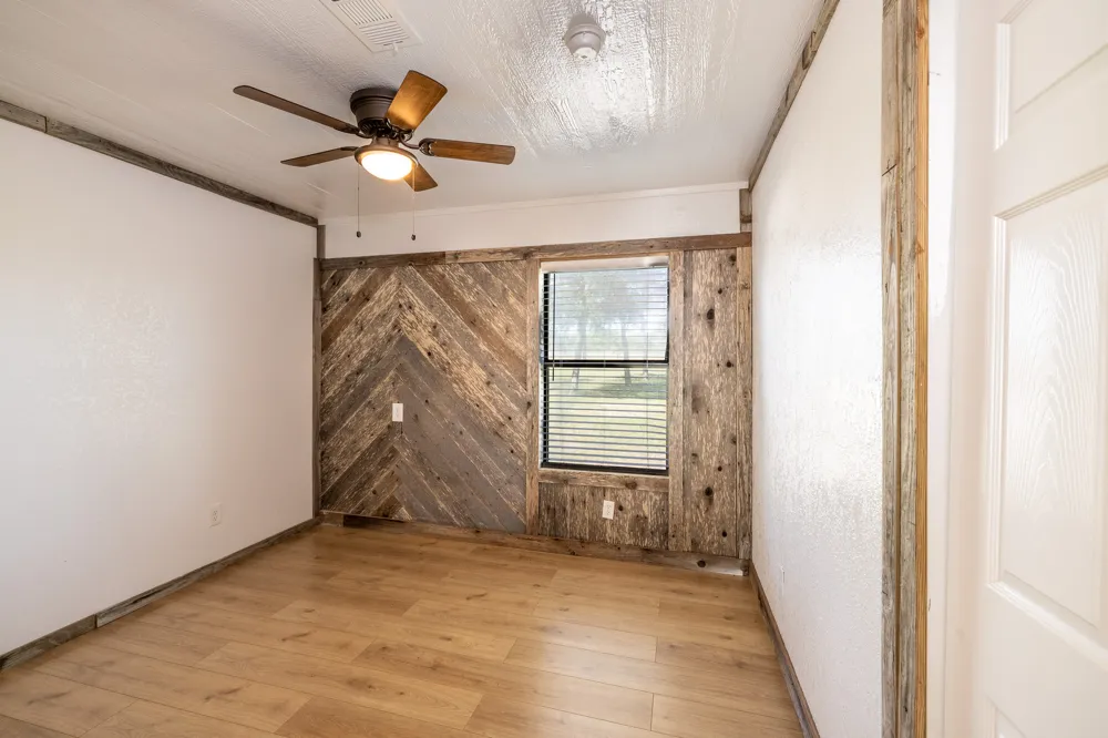 1229 State 304 Highway Gonzales, TX 78629