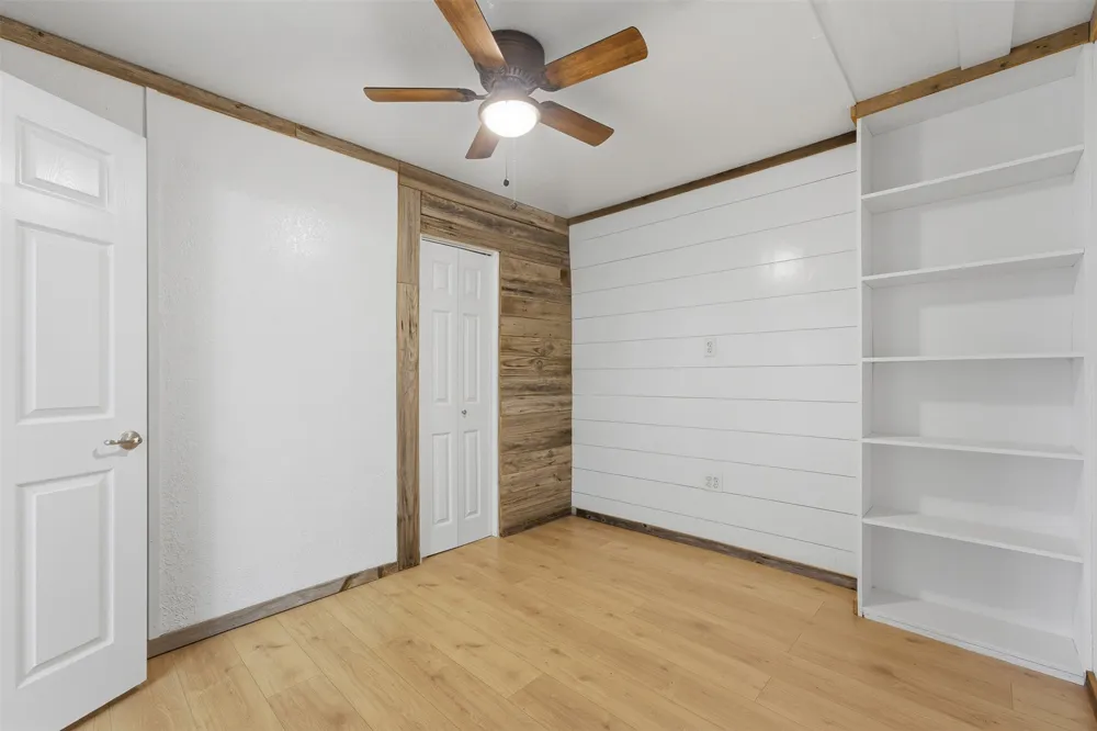 1229 State 304 Highway Gonzales, TX 78629