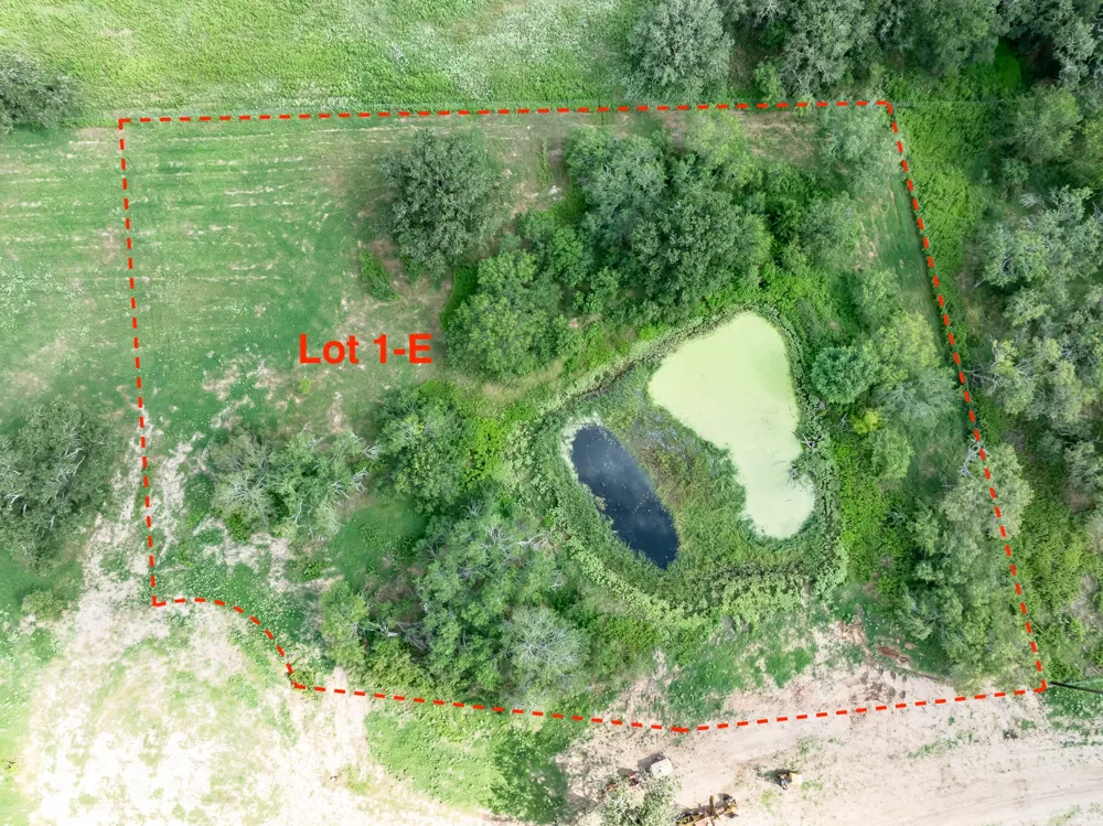 1 County Road 491 Gonzales, TX 78629