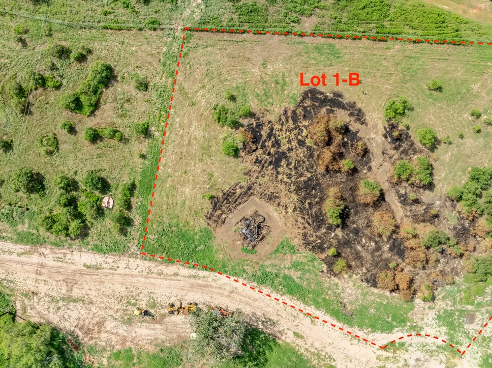 1 County Road 491 Gonzales, TX 78629