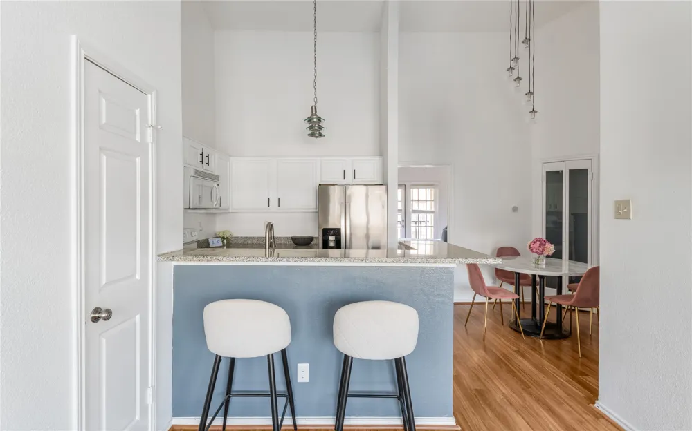 4800 W Lovers Lane #312 Dallas, TX 75209