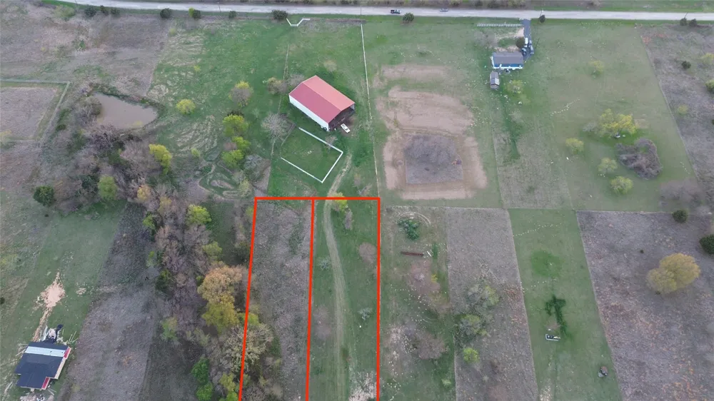 Lamplighter Drive Kerens, TX 75144