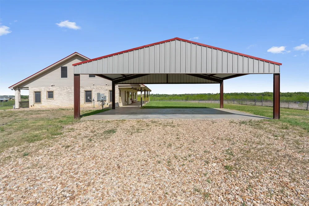 1167 County Road 427 Thrall, TX 76578