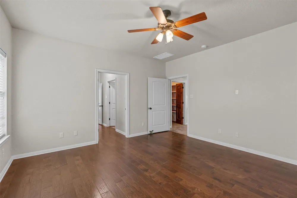 1167 County Road 427 Thrall, TX 76578