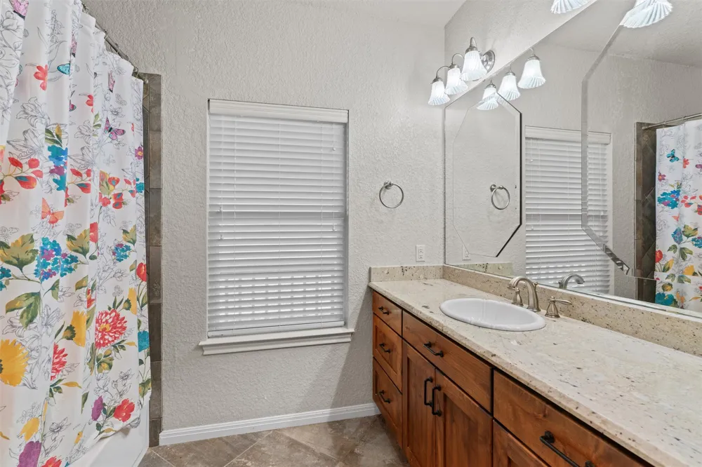 1167 County Road 427 Thrall, TX 76578