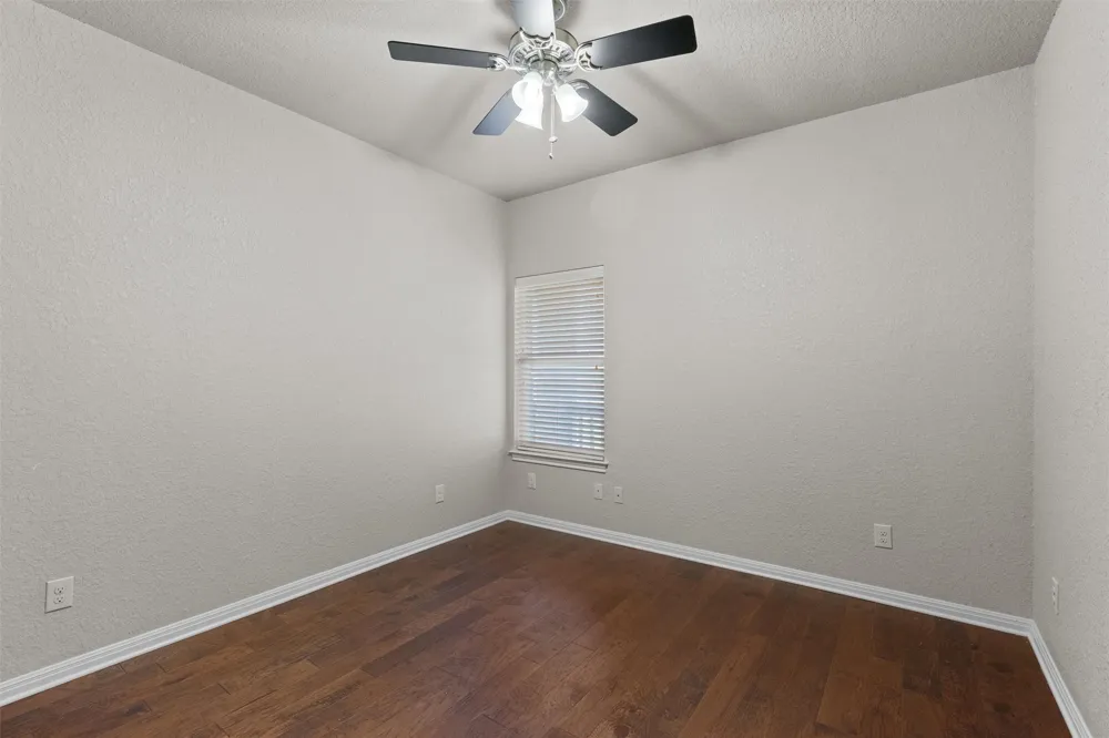 1167 County Road 427 Thrall, TX 76578