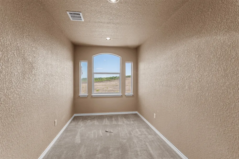 1167 County Road 427 Thrall, TX 76578