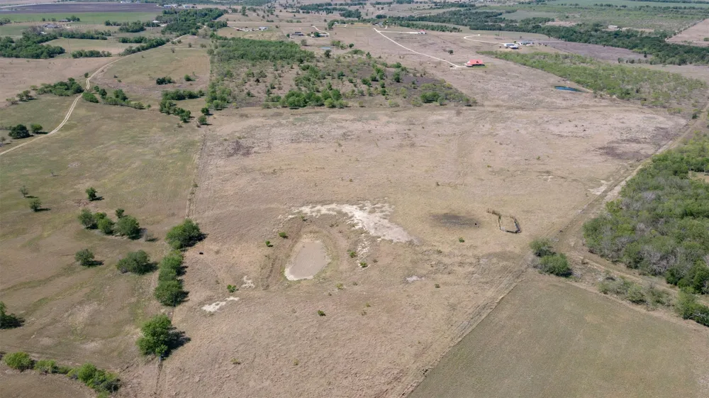 1167 County Road 427 Thrall, TX 76578