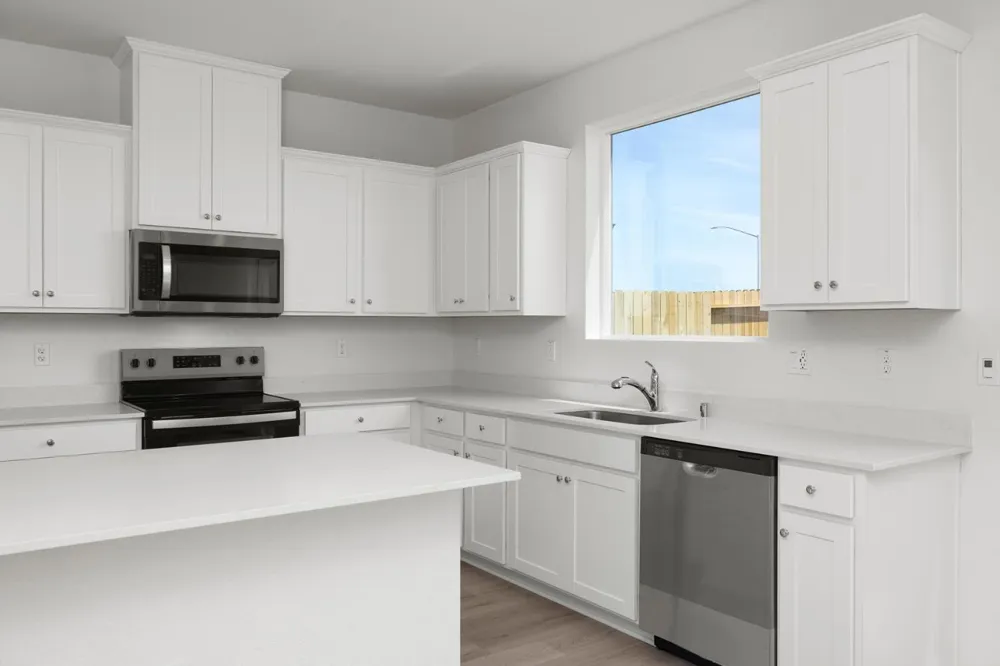 820 Helmsley Lane Patterson, CA 95363