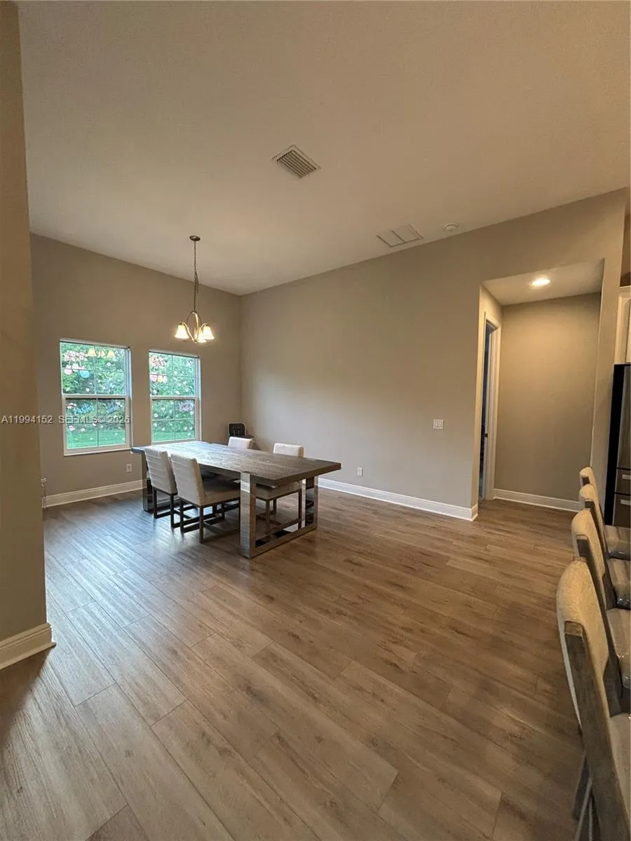 9173 WARM SPRINGS CIR Other City - In The State Of Florida, FL 34219