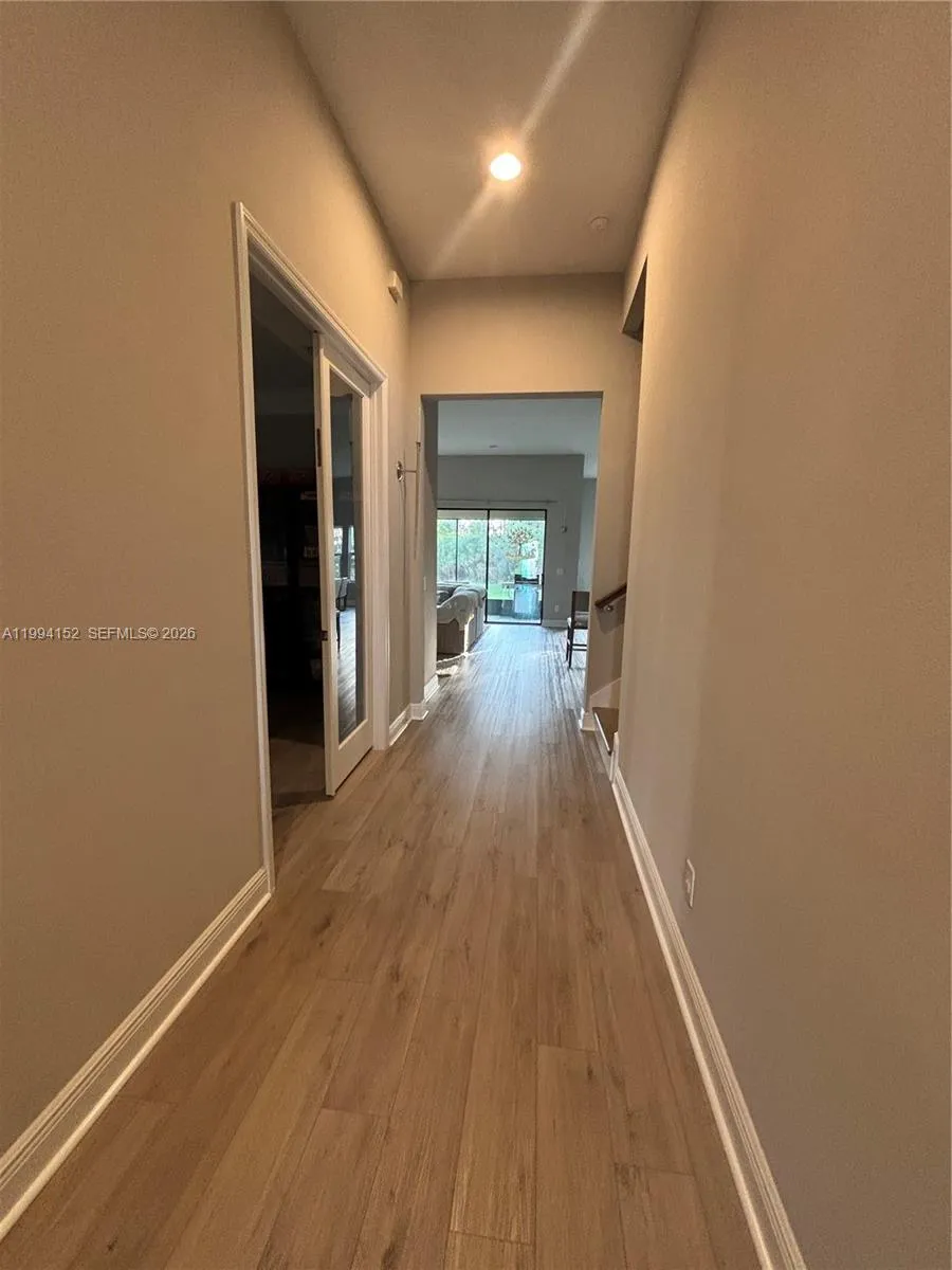 9173 WARM SPRINGS CIR Other City - In The State Of Florida, FL 34219