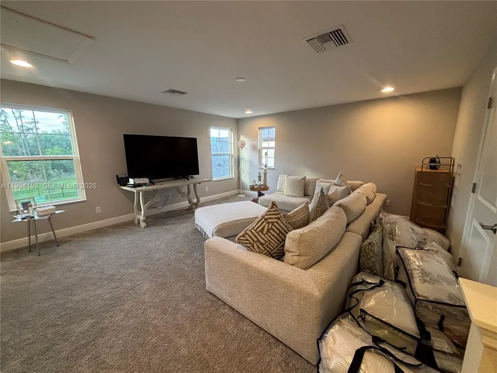9173 WARM SPRINGS CIR Other City - In The State Of Florida, FL 34219
