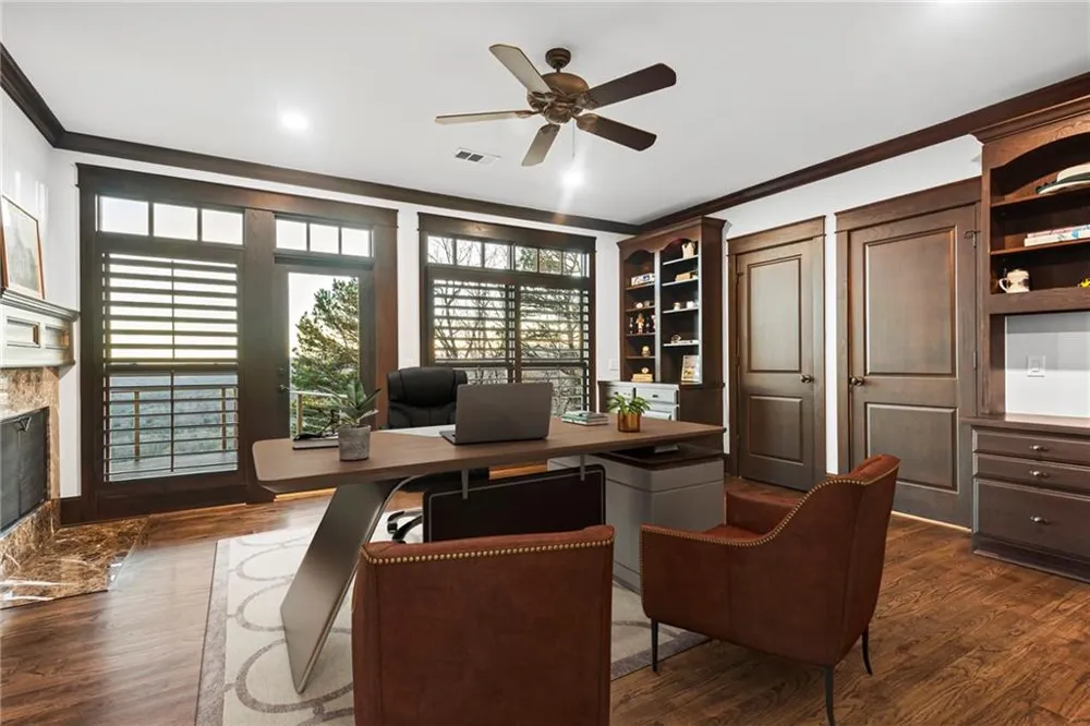 261 Falcon Heights Big Canoe, GA 30143