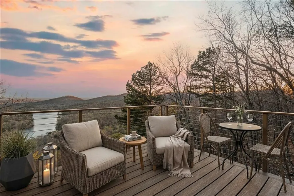 261 Falcon Heights Big Canoe, GA 30143