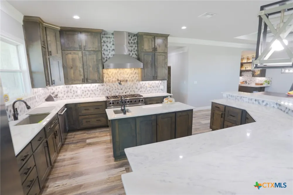 2404 E Big Elm Road Troy, TX 76579
