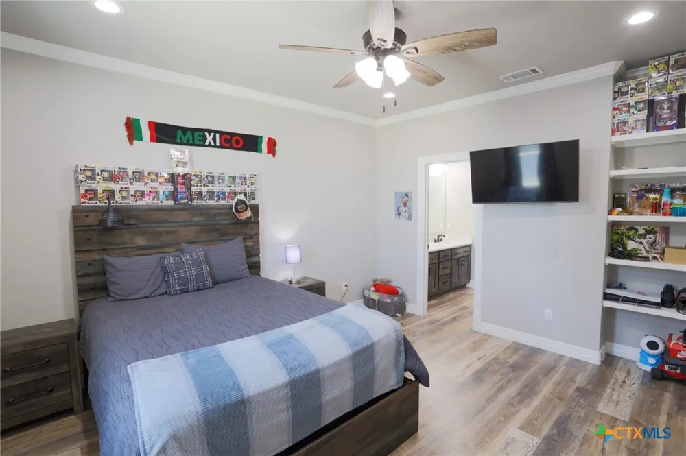 2404 E Big Elm Road Troy, TX 76579