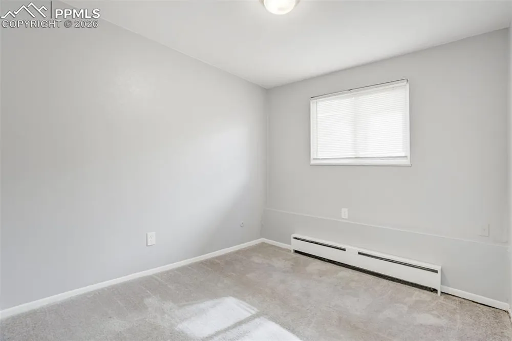 2921 Straus Lane Colorado Springs, CO 80907