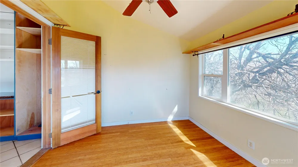 1803 Juniper Oroville, WA 98844