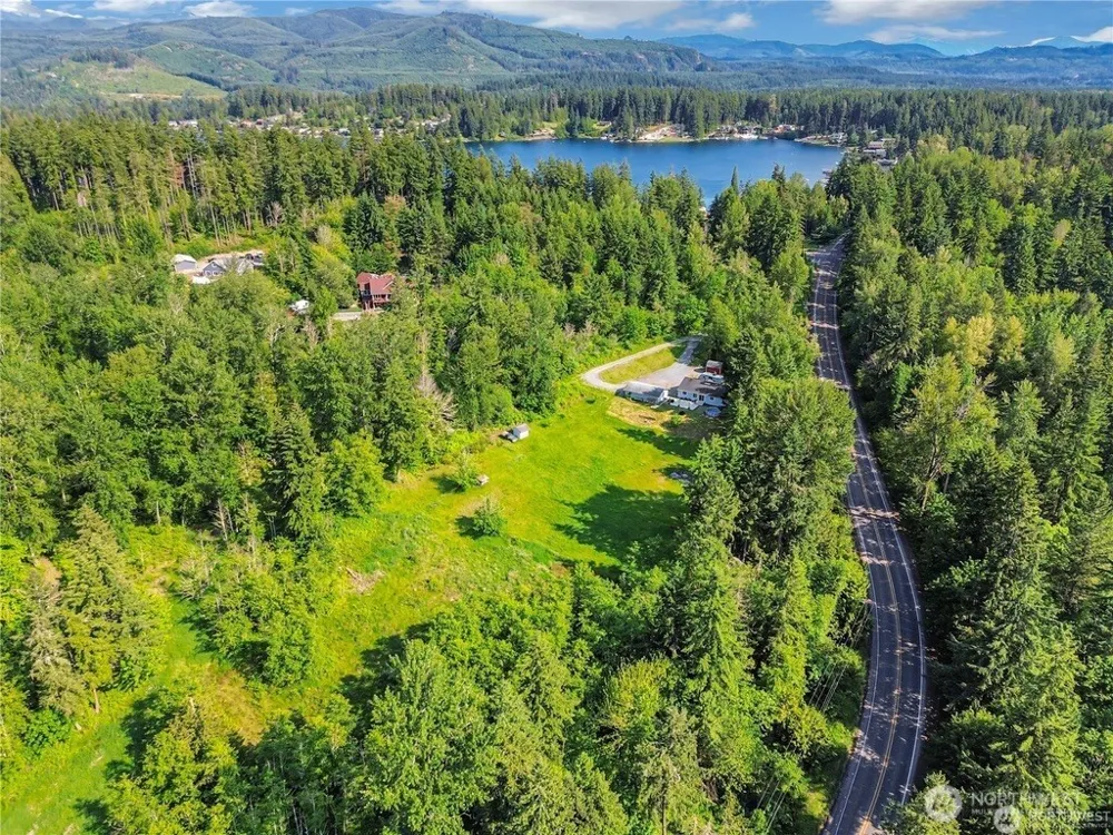 10929 352nd Street E Eatonville, WA 98328