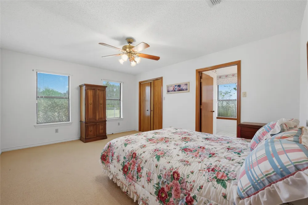 17804 CR 4235 Frankston, TX 75763