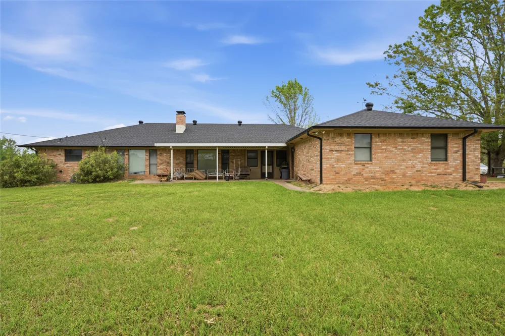 17804 CR 4235 Frankston, TX 75763