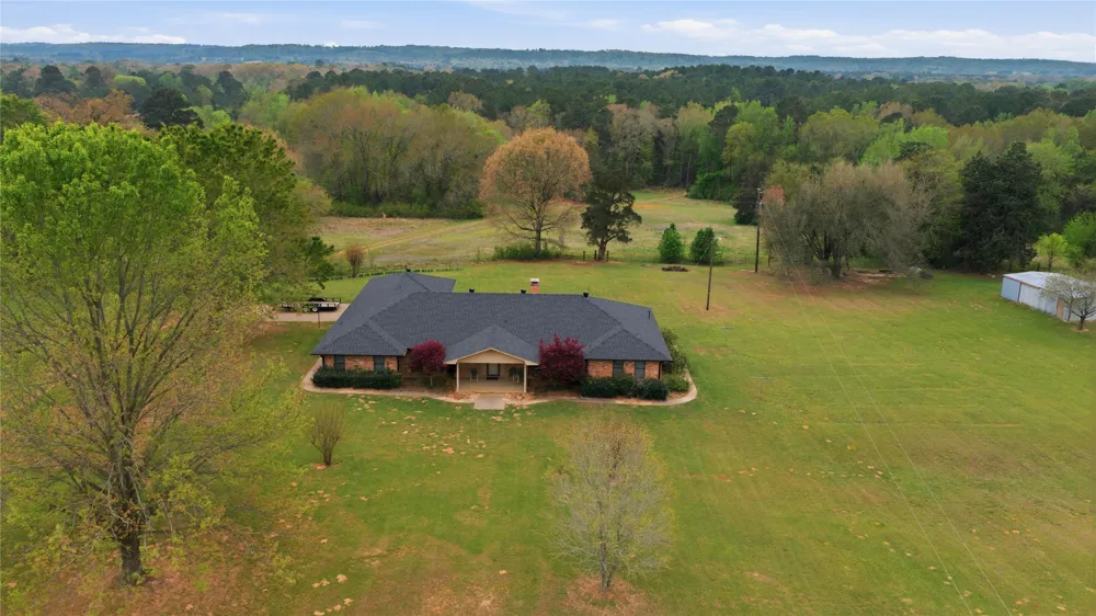 17804 CR 4235 Frankston, TX 75763