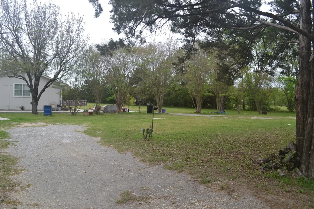 564 County Road 3505 Quinlan, TX 75474