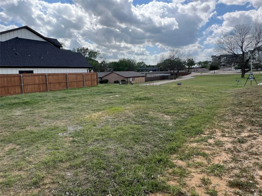 3248 Crites Street Richland Hills, TX 76118