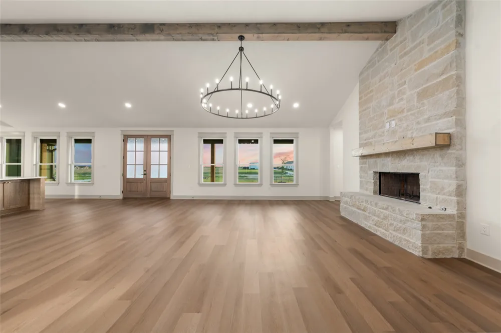 260 Willow Moon Ranch Road Crawford, TX 76638
