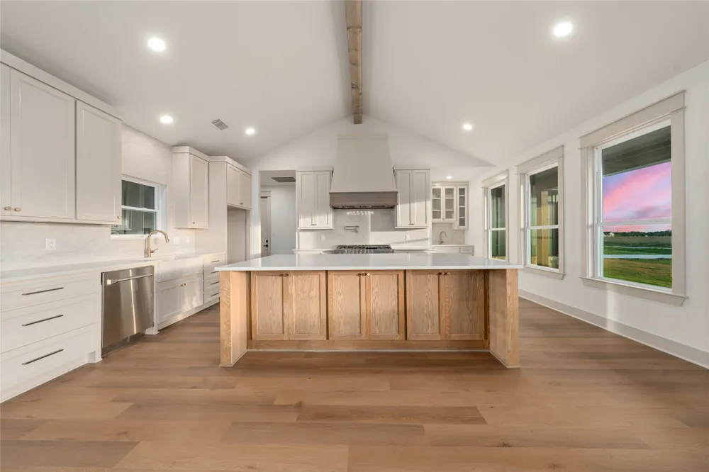 260 Willow Moon Ranch Road Crawford, TX 76638