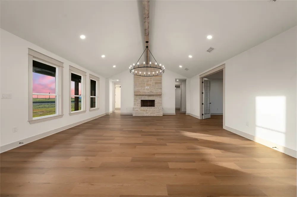 260 Willow Moon Ranch Road Crawford, TX 76638
