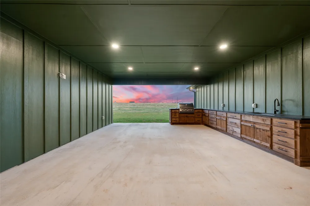 260 Willow Moon Ranch Road Crawford, TX 76638