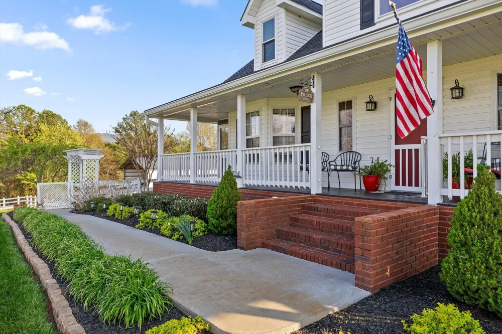 153 Bishop Lane Benton, TN 37307