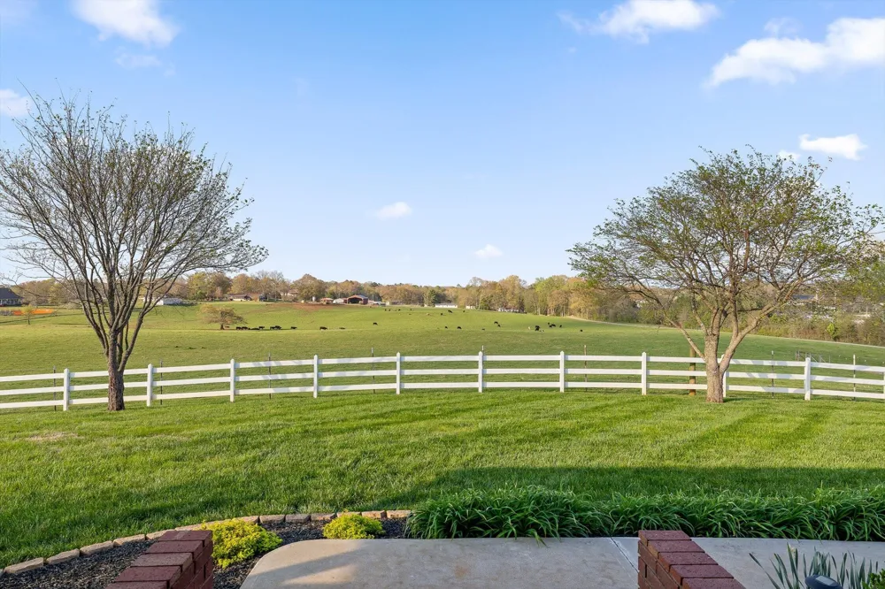 153 Bishop Lane Benton, TN 37307