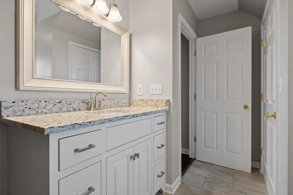 153 Bishop Lane Benton, TN 37307