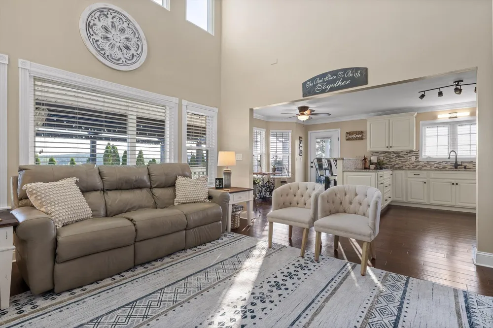 153 Bishop Lane Benton, TN 37307