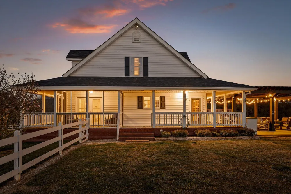 153 Bishop Lane Benton, TN 37307