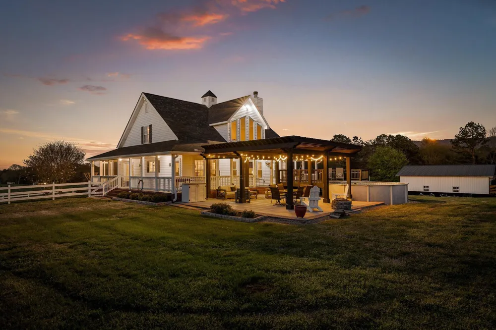 153 Bishop Lane Benton, TN 37307