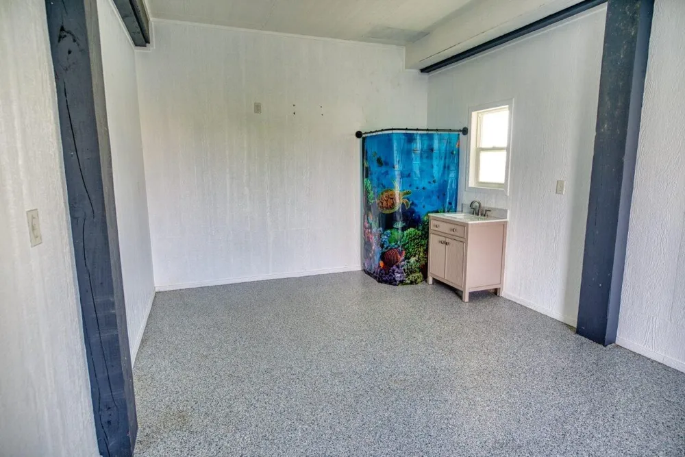 24760 Fm-457 Sargent, TX 77414