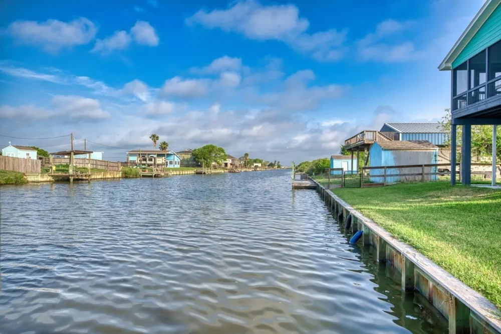 24760 Fm-457 Sargent, TX 77414