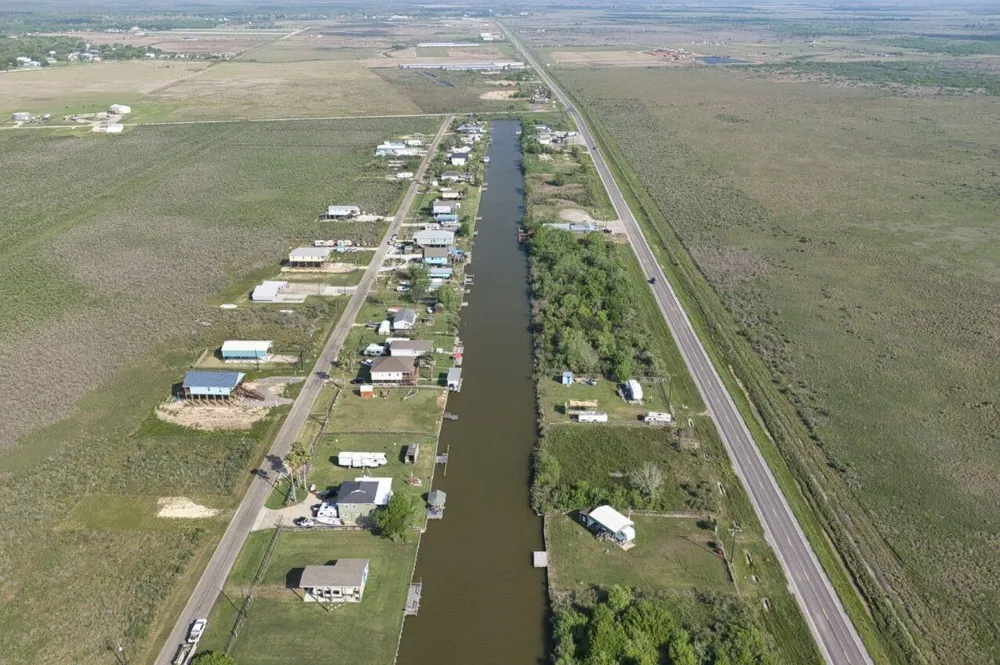 24760 Fm-457 Sargent, TX 77414