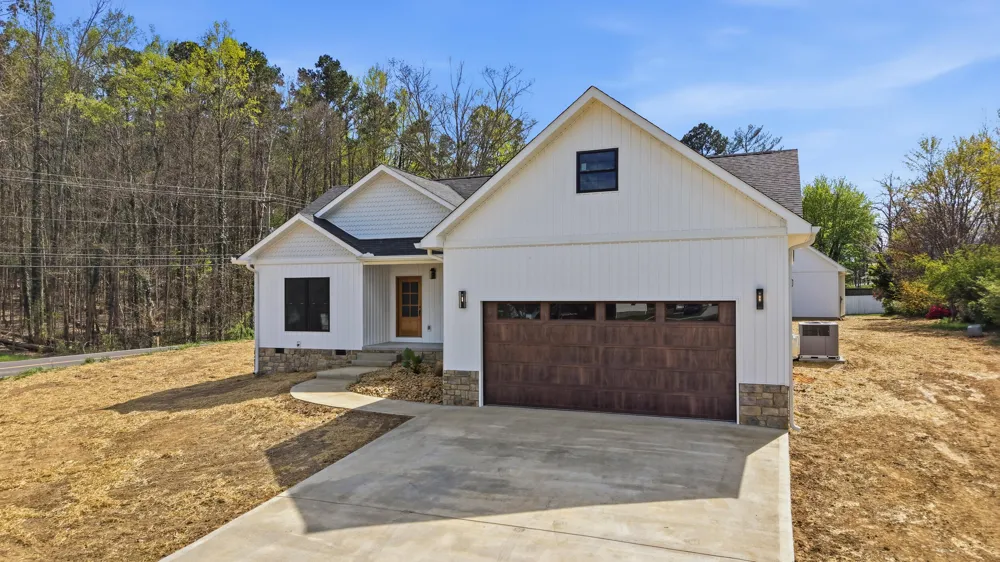 111 Poppy Avenue Dayton, TN 37321