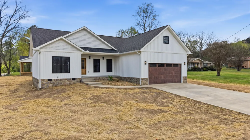111 Poppy Avenue Dayton, TN 37321