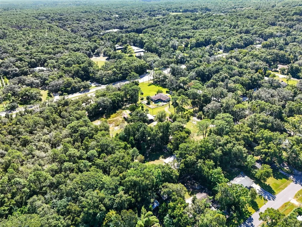 51 E PONKAN ROAD Apopka, FL 32712