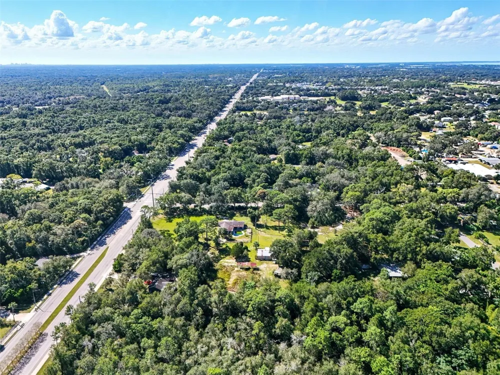 51 E PONKAN ROAD Apopka, FL 32712