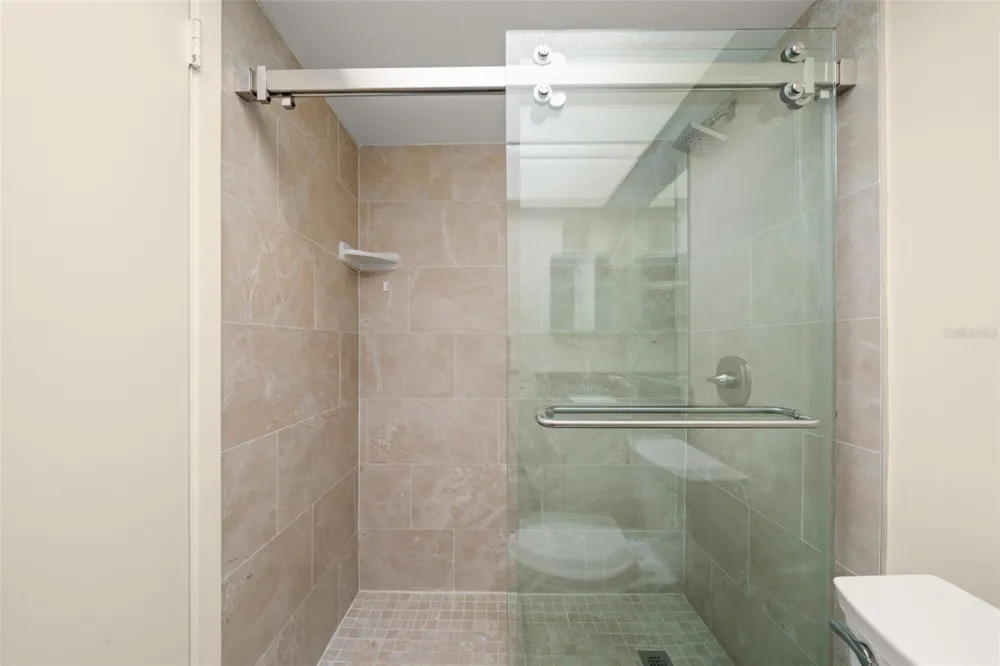 117 COUNTRY CLUB DRIVE #202 Lake Placid, FL 33852