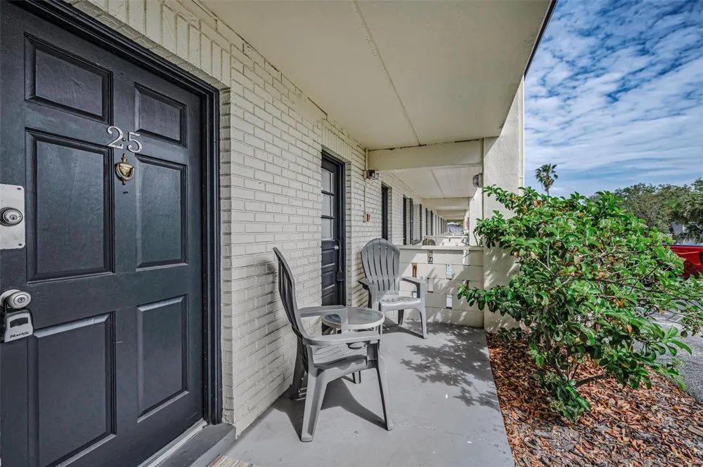 2 FERNWOOD AVENUE #25 Clearwater, FL 33765