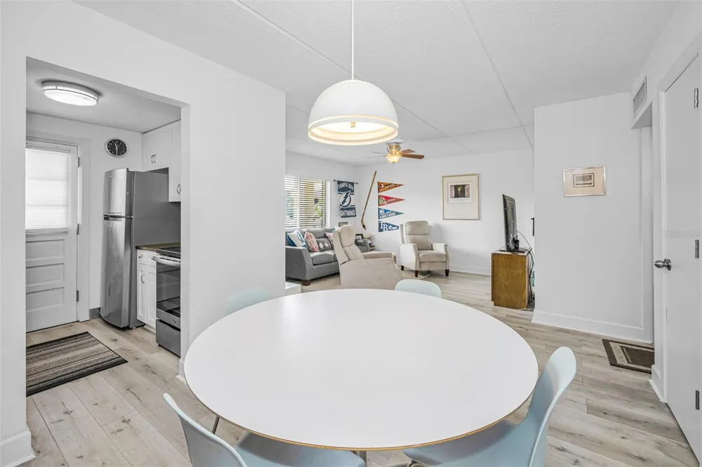 2 FERNWOOD AVENUE #25 Clearwater, FL 33765