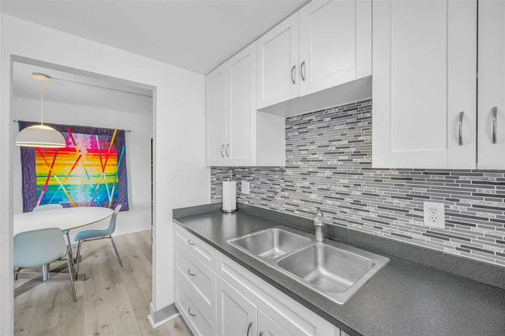 2 FERNWOOD AVENUE #25 Clearwater, FL 33765
